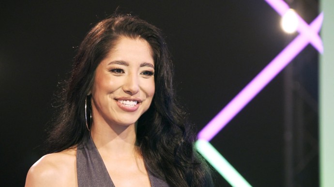 FOTO: Nikola má jasné preference, co se týká ochlupení. – stránka 29