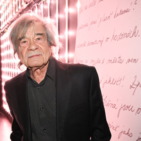 Zpěvák Petr Rezek. 