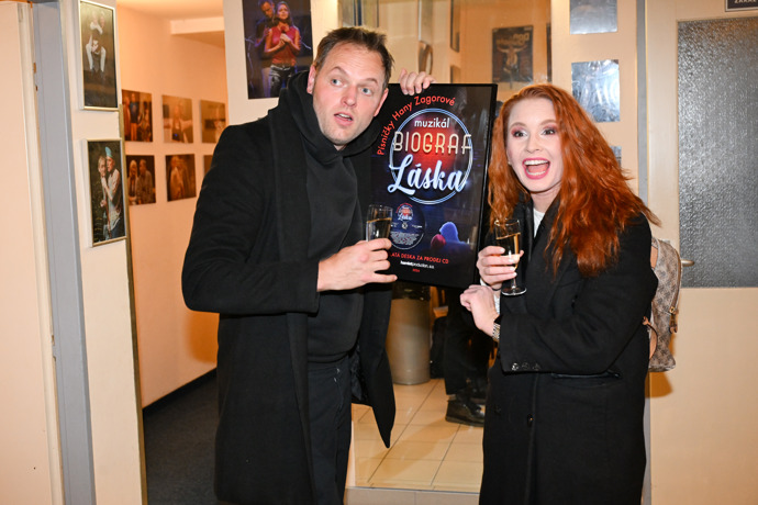 FOTO: Jan Kříž s Denisou Nesvačilovou. – stránka 5