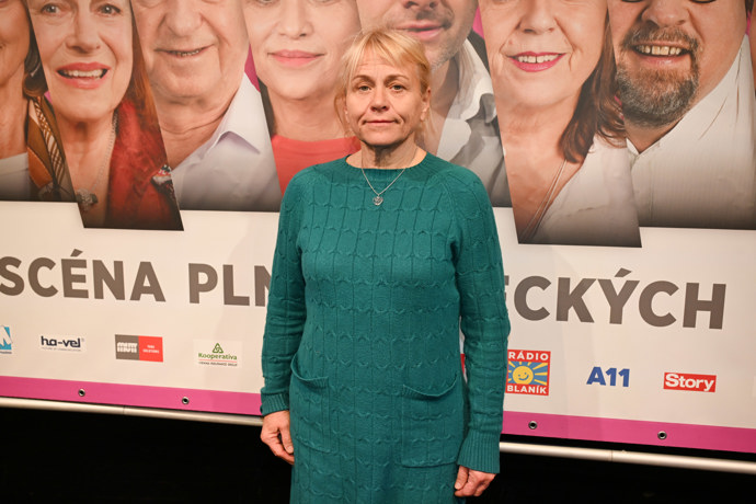 FOTO: Pavla Tomicová na tiskové konferenci k 8. ročníku letní scény Prima Hvězdné léto pod žižkovskou věží. – stránka 7