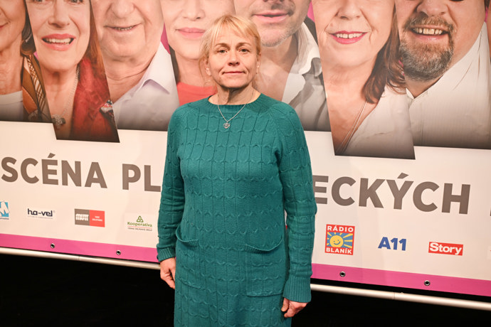 FOTO: Pavla Tomicová si i po shození kil udržuje stále štíhlou figuru. – stránka 3