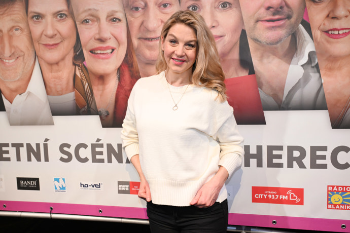 FOTO: Jak sama Sabina upřímně přiznává, nakonec je ráda, že věci dopadly přesně takhle a dají si spolu premiéru. – stránka 2