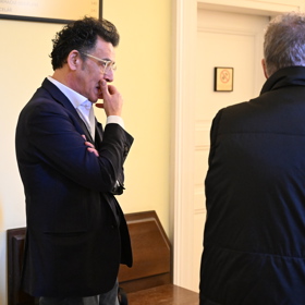 Soud Adama Krause a Nikol Enevové.