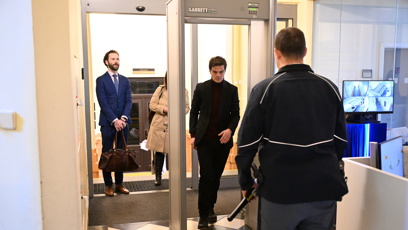 FOTO: Soud Adama Krause a Nikol Enevové.