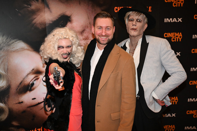 FOTO: Premiéra filmu Nevěsta! plná hvězd. – stránka 11