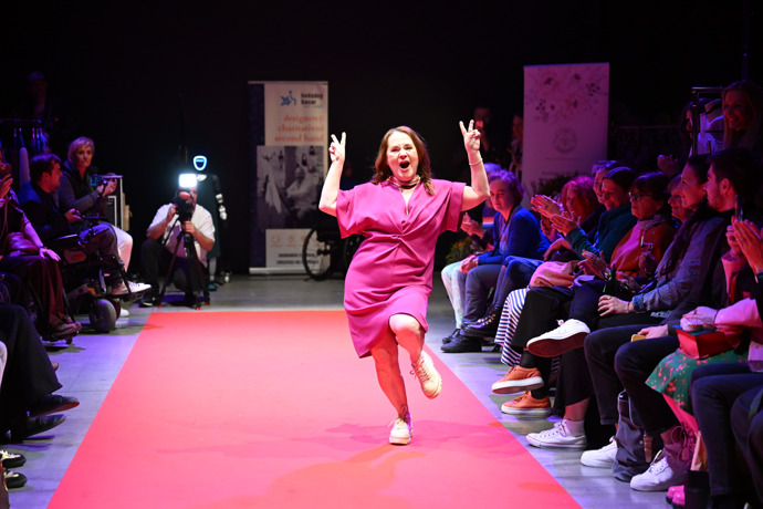 FOTO: Miriam Chytilová rozproudila charitativní módní přehlídku. – stránka 10