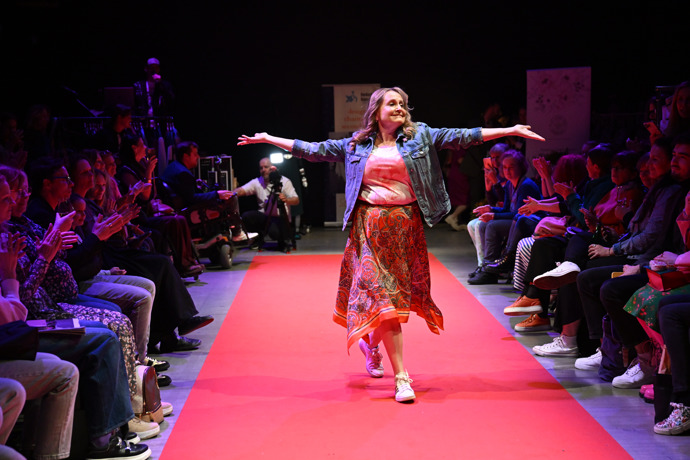 FOTO: Regina Řandová na charitativní módní přehlídce. – stránka 6