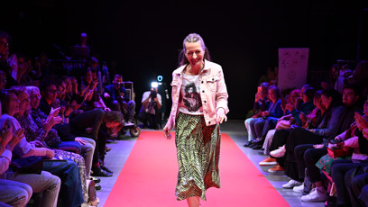 FOTO: Vysmátá Anna Polívková.