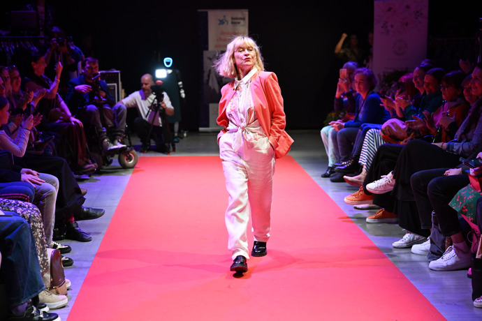 FOTO: Herečka Dana Batulková. – stránka 3