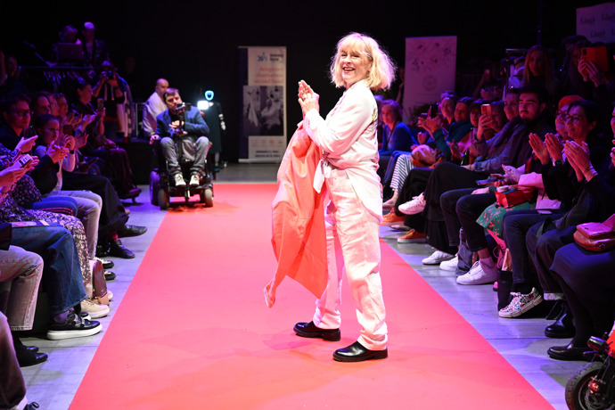 FOTO: Dana Batulková s úsměvem od ucha k uchu.