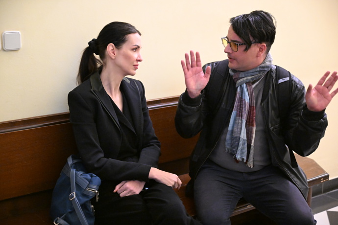 FOTO: Nikol Enevová podala na Adama Krause podala trestní oznámení kvůli údajnému zneužití. – stránka 15