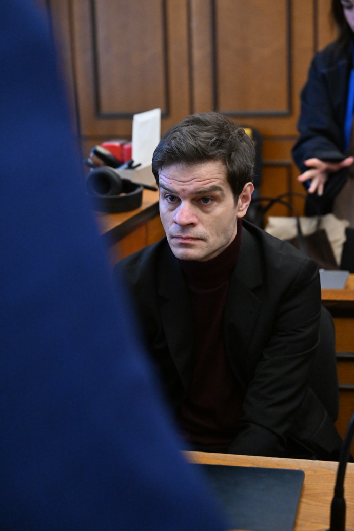 FOTO: Adam Kraus je obžalovaný z trestného činu znásilnění. – stránka 9