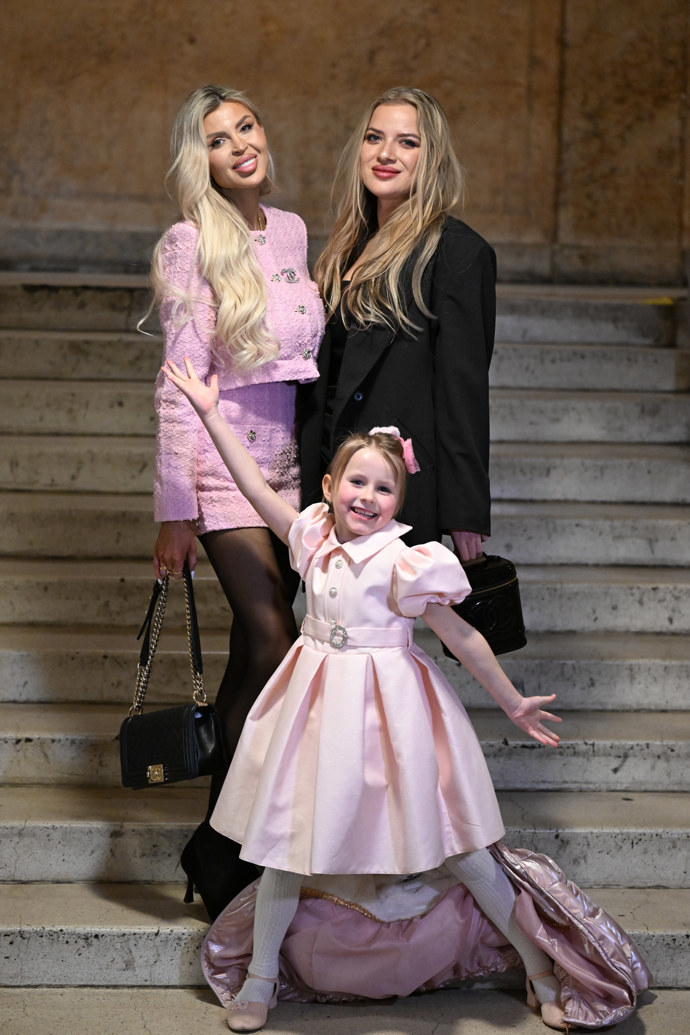 FOTO: Malá Lili je celá Lela Ceterová. – stránka 9