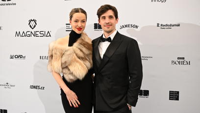 FOTO: Novinář Čestmír Strakatý s krásnou manželkou.