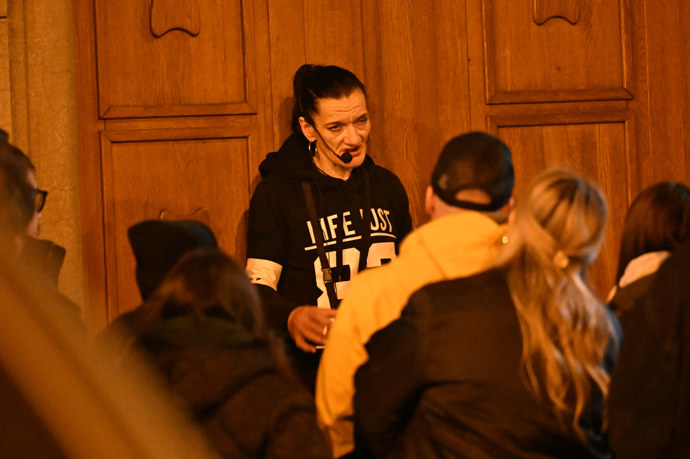 FOTO: Narkomanka Katka vyprávěla lidem svůj život. – stránka 19