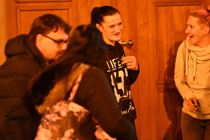 FOTO: Narkomanka Katka vyprávěla lidem svůj život. – stránka 14