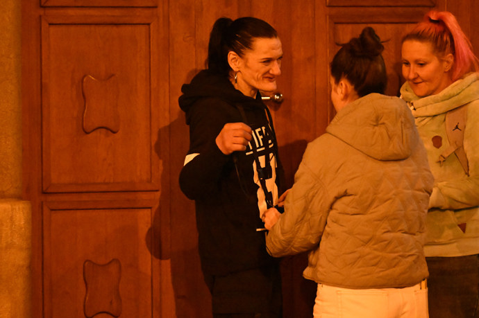 FOTO: Narkomanka Katka vyprávěla lidem svůj život. – stránka 12