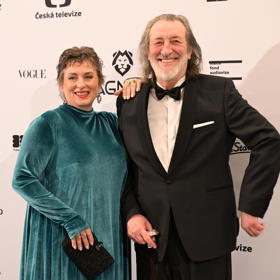 Bolek Polívka s manželkou Marcelou na letošním předávání cen Český lev.