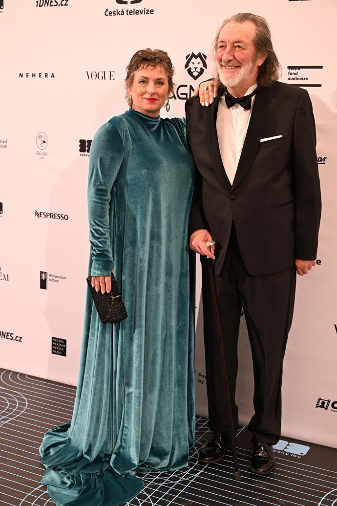 FOTO: Bolek Polívka s manželkou Marcelou. – stránka 4
