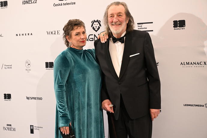 FOTO: Bolek Polívka s manželkou Marcelou. – stránka 2
