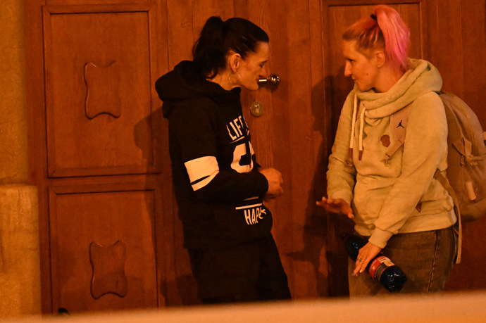 FOTO: Narkomanka Katka vyprávěla lidem svůj život. – stránka 9