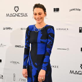 Johana Matoušková vsadila na výrazné šaty. 