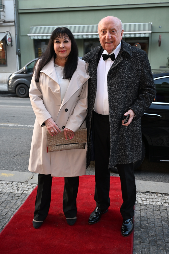 FOTO: Felix s Dádou si přišla užít muzikál Ledové království. – stránka 5