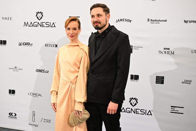 FOTO: Jako vždy oslnivá Táňa Pauhofová. – stránka 3