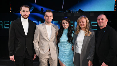 FOTO: Petru Beníškovou přišla podpořit rodina i partner.