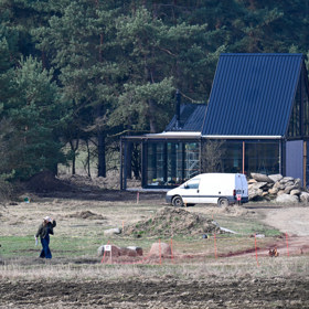 Vysněný dům Vojty Kotka a jeho rodiny už se rýsuje.