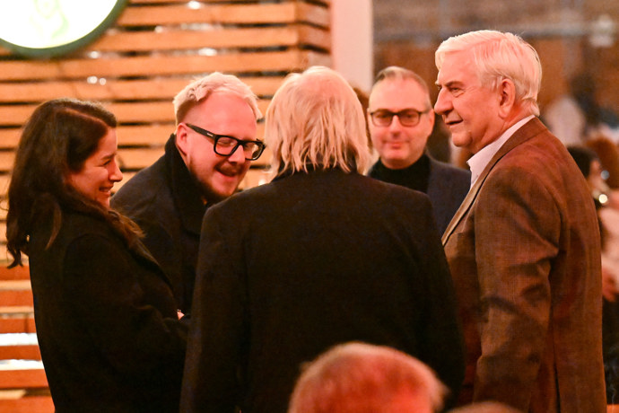 FOTO: Štěpán Kozub a Mirolav Donutil. – stránka 15