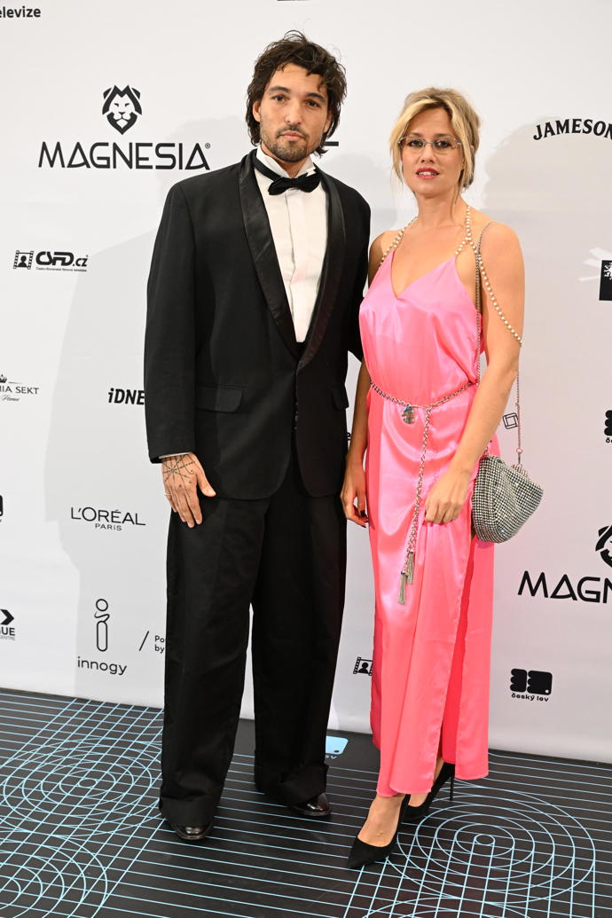 FOTO: Jordan Haj a Emma Smetana nemohli chybět na udílení cen Český lev. – stránka 2