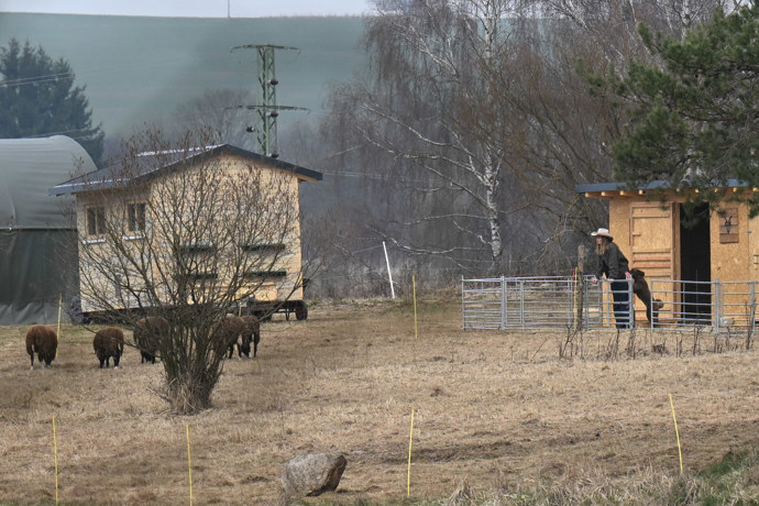 FOTO: Farma Vojtky Kotka se už pořádně rozrostla. – stránka 7