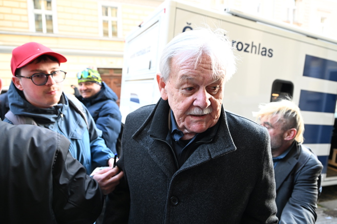 FOTO: Karel Šíp. – stránka 10