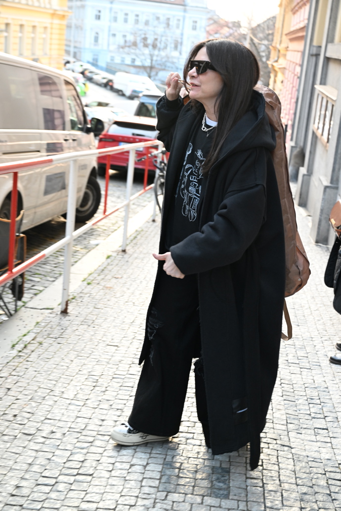 FOTO: Anna K. dorazila také. – stránka 28