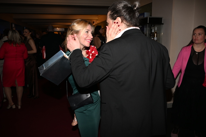 FOTO: Felix Slováček mladší byl obletovaný ženami. – stránka 4