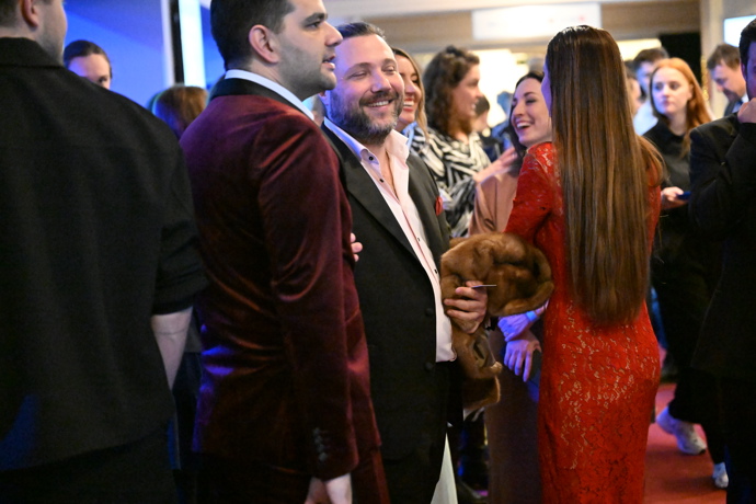 FOTO: Felix Slováček mladší na premiéře. – stránka 1