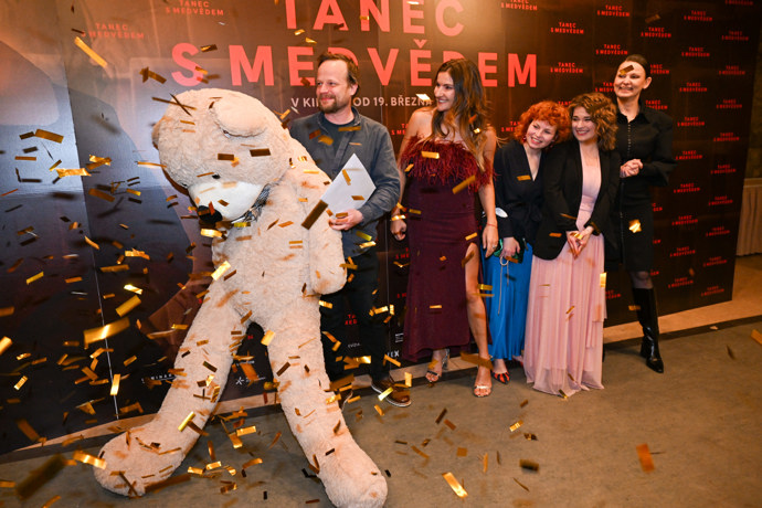 FOTO: Kryštof Hádek se dočkal narozeninového překvapení. – stránka 17