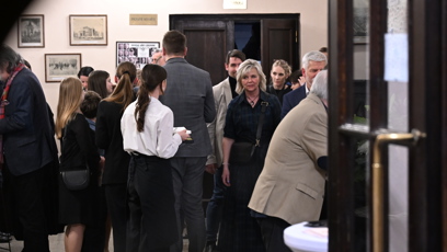 FOTO: Eva Pavlová na narozeninách Zdeňka Svěráka.