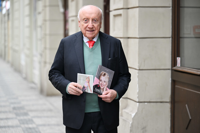 FOTO: Felix Slováček byl naměkko. – stránka 16