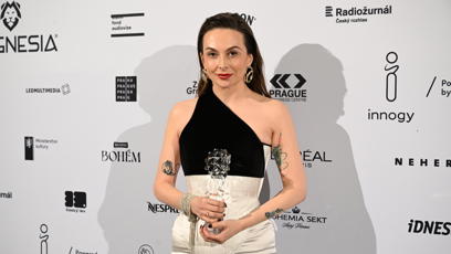 FOTO: Producentka Dagmar Sedláčková se soškou Českého lva za nejlepší celovečerní film (Karavan).