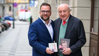 FOTO: Felix Slováček na knize spolupracoval s novinářem Lubošem Procházkou.