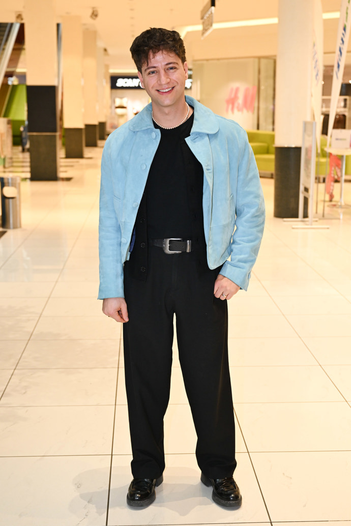 FOTO: Milan Peroutka podpořil děti s postižením. – stránka 10