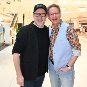 Nechyběl ani moderátor Aleš Cibulka s manželem Michalem Jagelkou. 