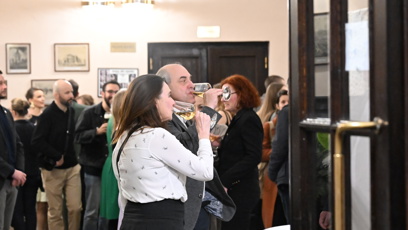 FOTO: Miroslav Táborský popíjel víno.