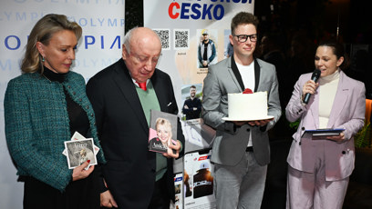 FOTO: Felix Slováček neudržel slzy.