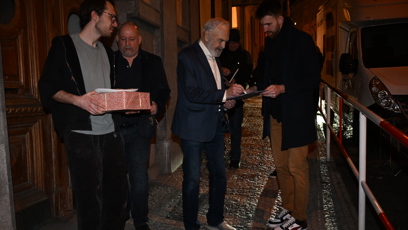 FOTO: Zdeněk Svěrák rozdával podpisy.