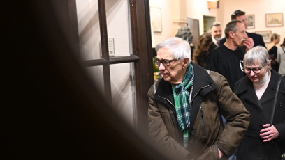 FOTO: Hosté odcházejí z oslavy Zdeňka Svěráka.