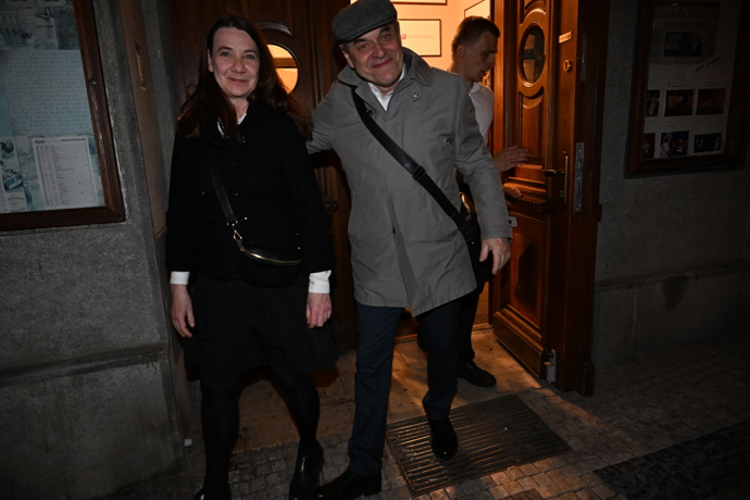 FOTO: Miroslav Táborský  s manželkou rozdávali úsměvy.