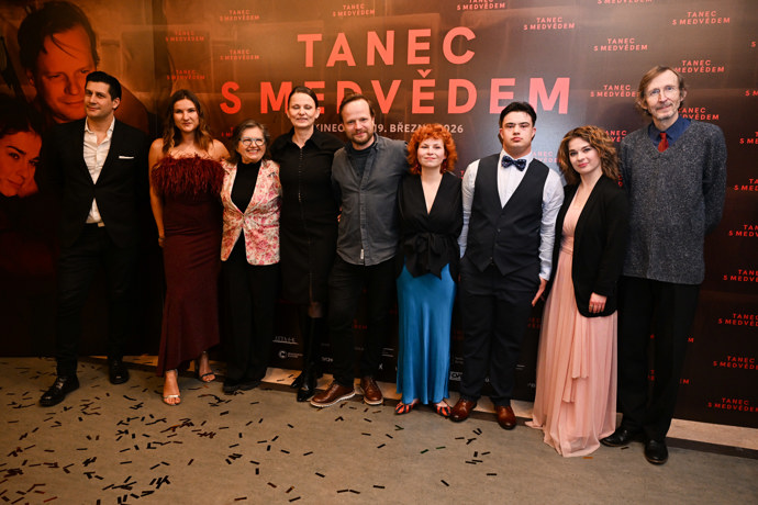 FOTO: Herecké obsazení filmu Tanec s medvědem.